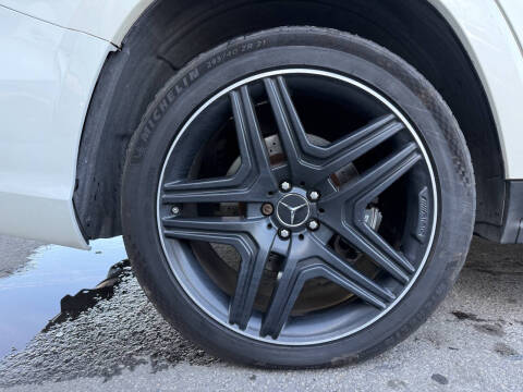 2016 Mercedes-Benz GL-Class AMG GL 63