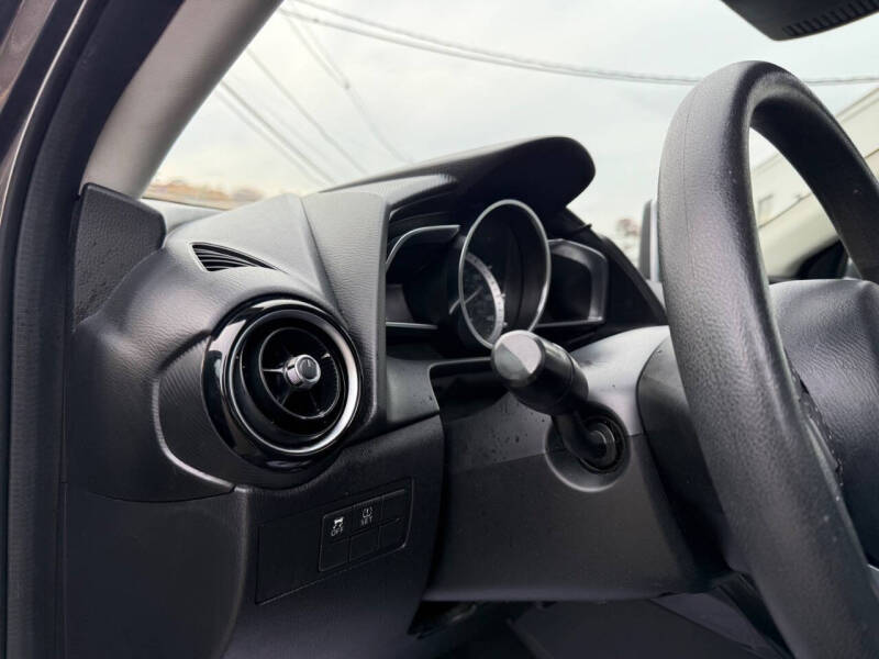 2017 Toyota Yaris iA