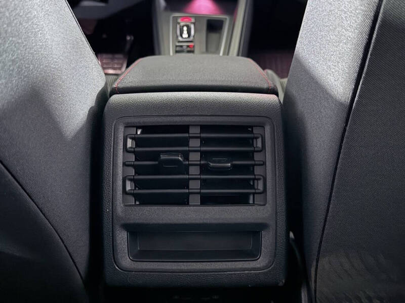 2022 Volkswagen Golf GTI S