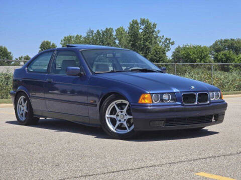 1995 BMW 3 Series for sale at NeoClassics in Willoughby OH
