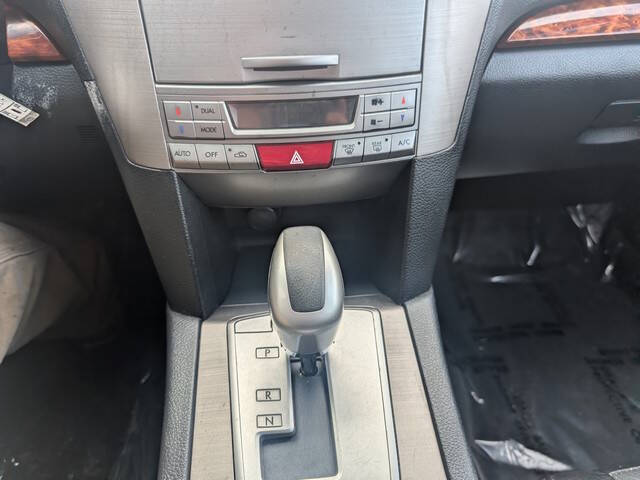 2011 Subaru Outback 2.5i Limited