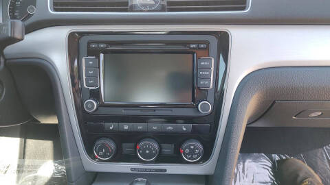 2013 Volkswagen Passat