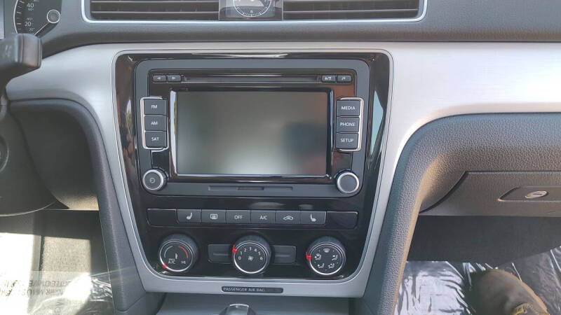 2013 Volkswagen Passat