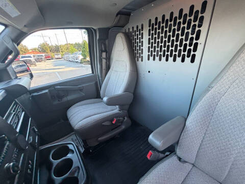 2019 Chevrolet Express 2500