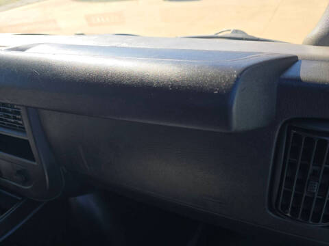 2019 Chevrolet Express 2500