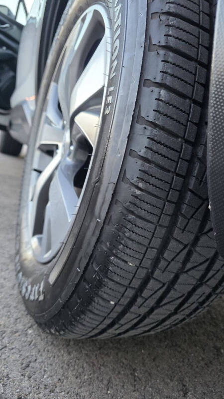 2024 Subaru Ascent Premium 8-Passenger