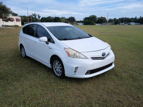 2012 Toyota Prius v Five