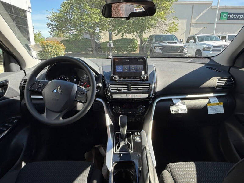 2026 Mitsubishi Eclipse Cross LE