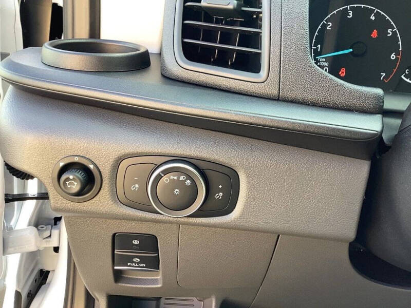 2025 Ford Transit
