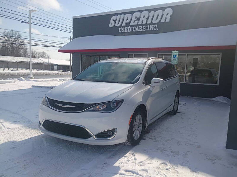 2017 Chrysler Pacifica Touring-L