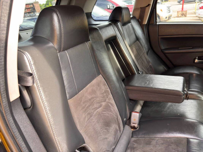 2009 Jeep Grand Cherokee SRT8