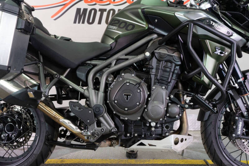 2018 Triumph Tiger 800 XCX
