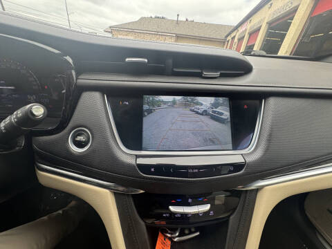 2018 Cadillac XT5