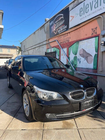 2010 BMW 5 Series 528i
