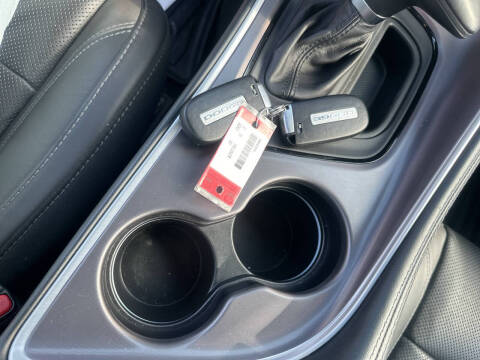 2022 Dodge Challenger SXT