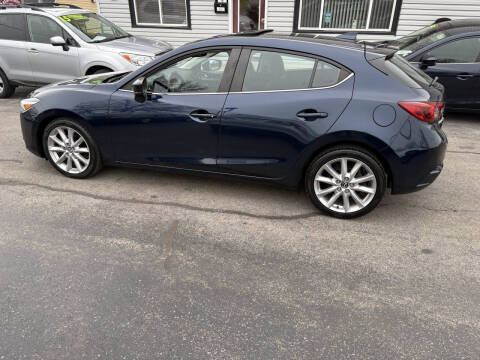 2017 Mazda MAZDA3 Grand Touring