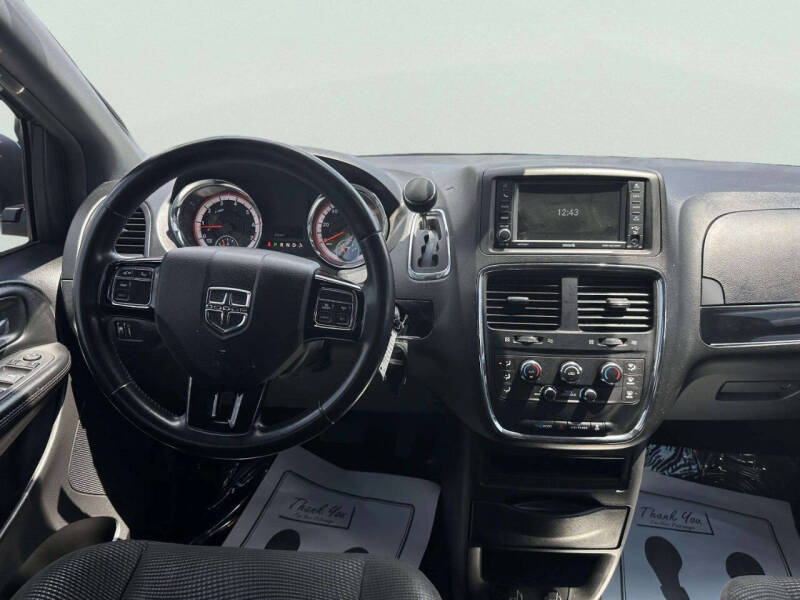 2020 Dodge Grand Caravan SE