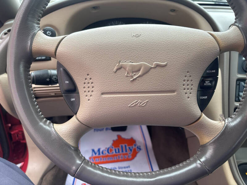 2000 Ford Mustang GT