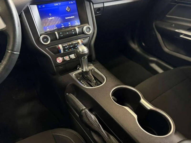 2020 Ford Mustang