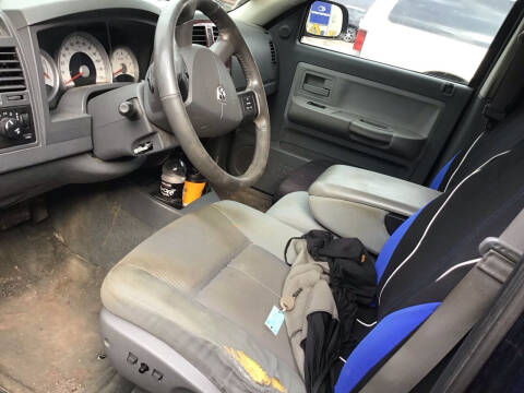 2005 Dodge Dakota SLT