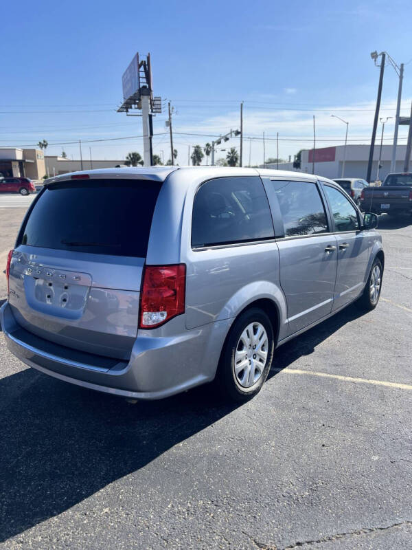 2020 Dodge Grand Caravan SE