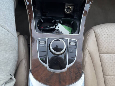 2017 Mercedes-Benz C-Class C 300 Luxury 4MATIC