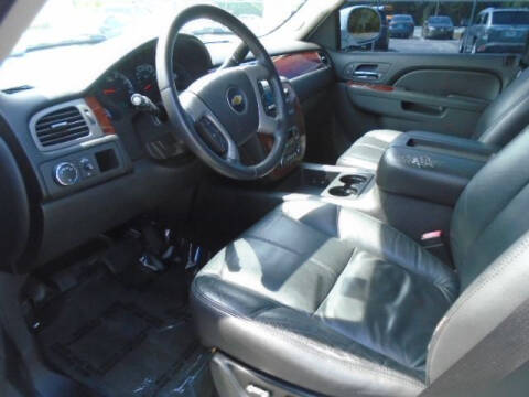 2011 Chevrolet Suburban LT