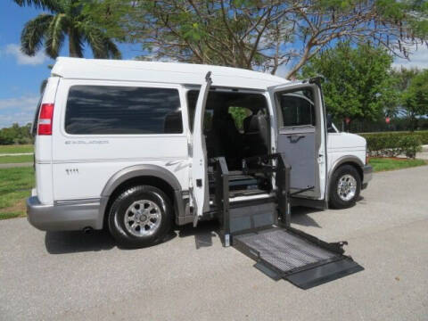 2017 Chevrolet Express 2500