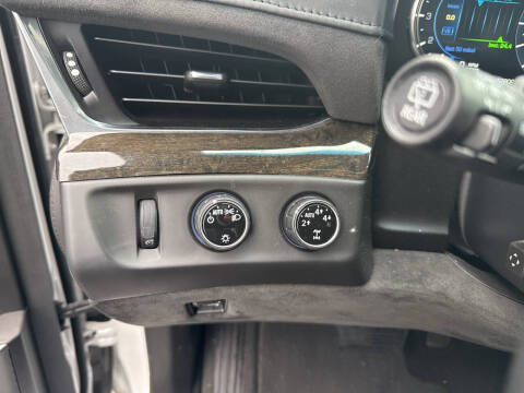 2016 Cadillac Escalade Platinum