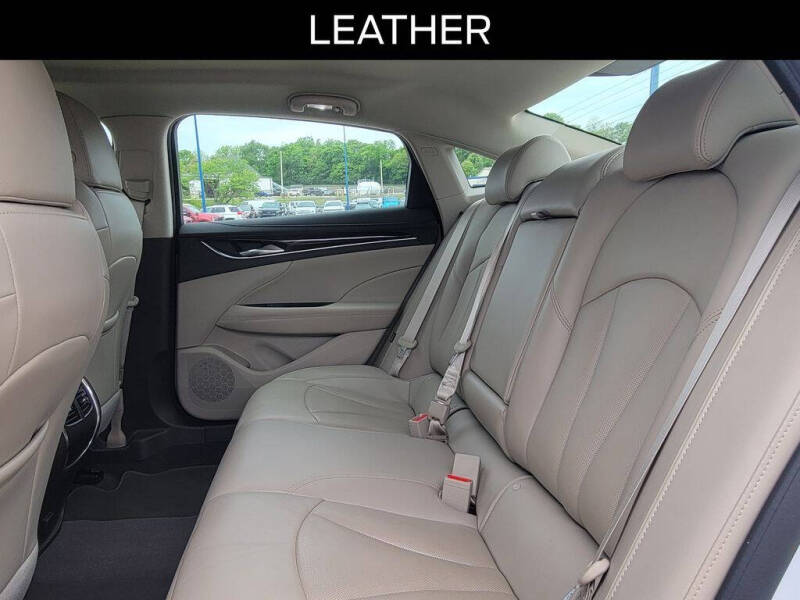 2017 Buick LaCrosse Essence