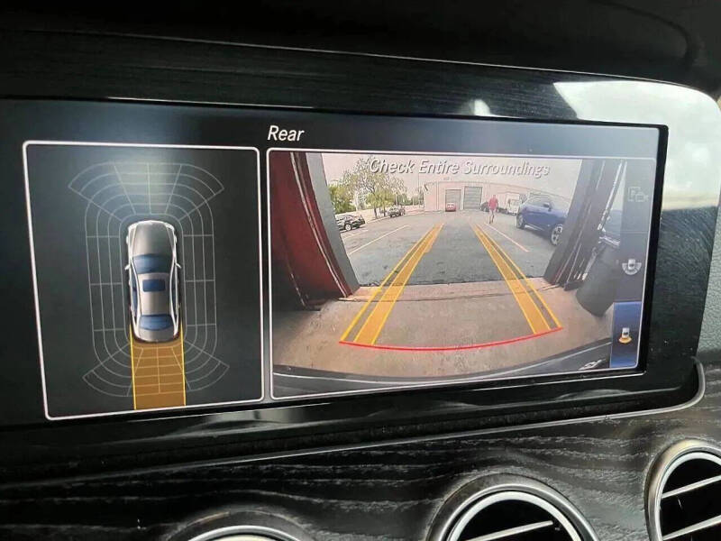 2017 Mercedes-Benz E-Class E 300 4MATIC