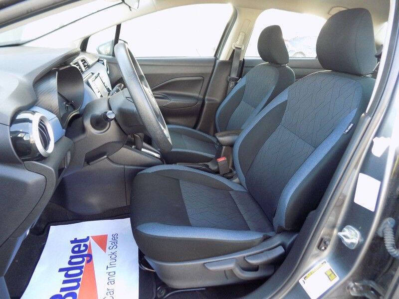 2023 Nissan Versa SV