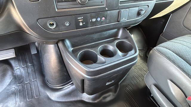 2024 GMC Savana 2500