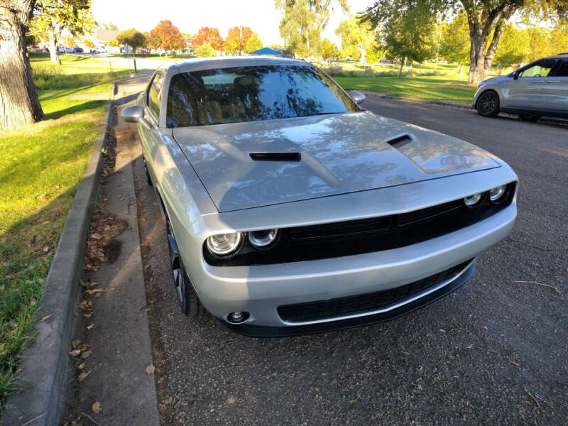 2020 Dodge Challenger SXT