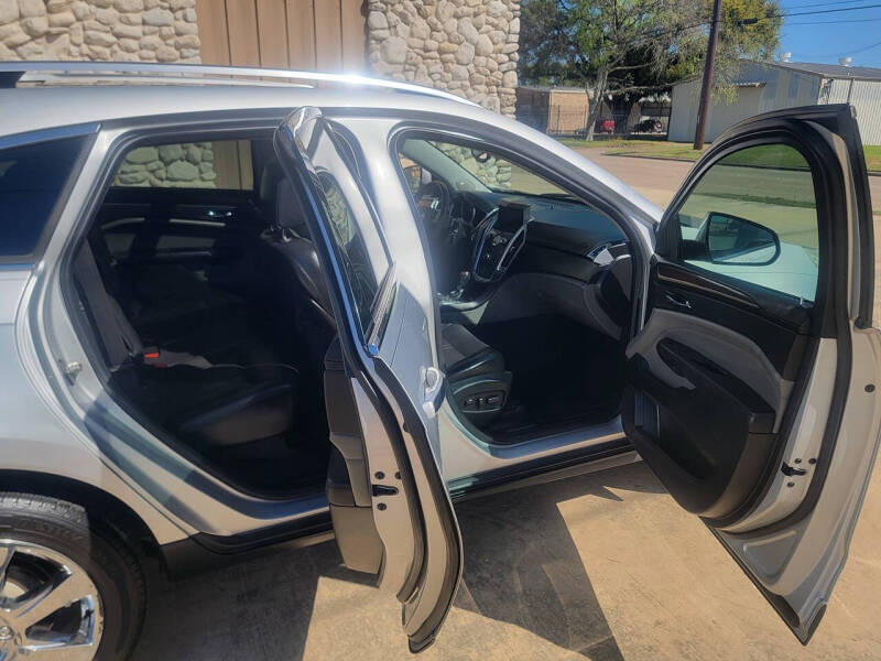 2011 Cadillac SRX Performance Collection