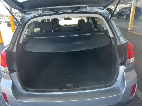 2013 Subaru Outback 2.5i Premium