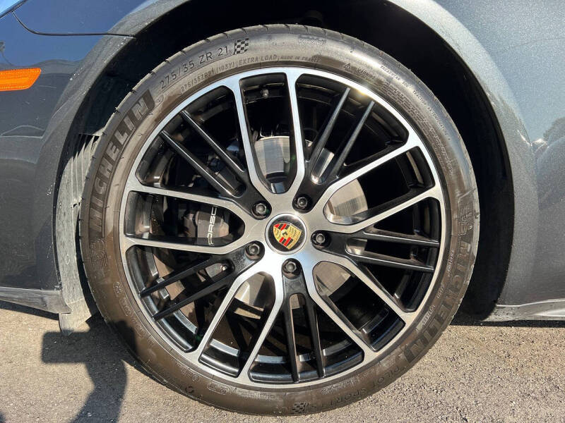 2021 Porsche Panamera