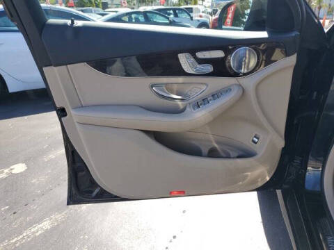 2018 Mercedes-Benz GLC GLC 300 4MATIC