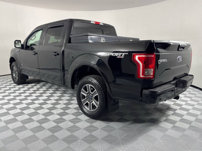 2016 Ford F-150 XLT photo 8