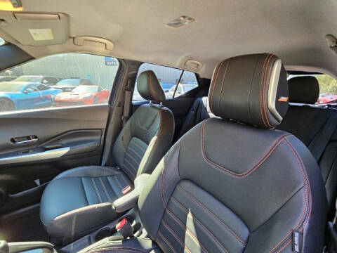 2020 Nissan Kicks SR