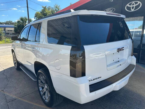 2017 GMC Yukon SLT