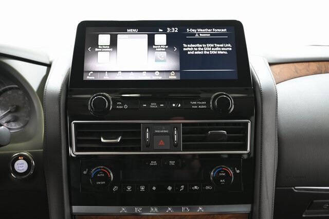 2022 Nissan Armada SL