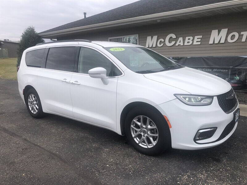 2022 Chrysler Pacifica Touring L