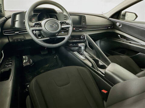 2022 Hyundai Elantra