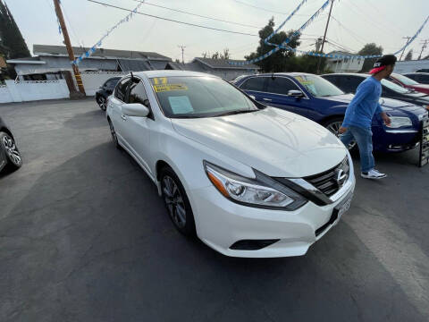 2017 Nissan Altima for sale at ROMO'S AUTO SALES in Los Angeles CA