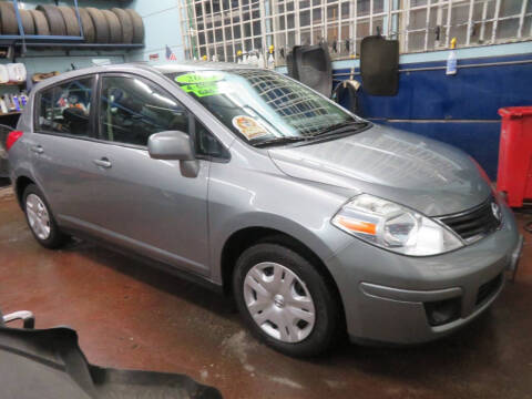 2010 Nissan Versa 1.8 S