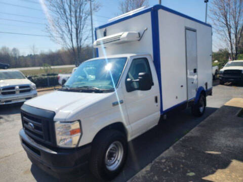 2024 Ford E-Series