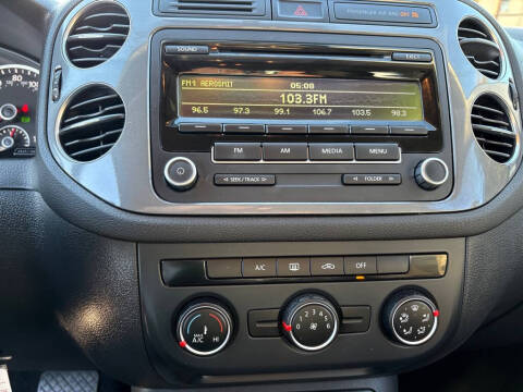 2014 Volkswagen Tiguan S