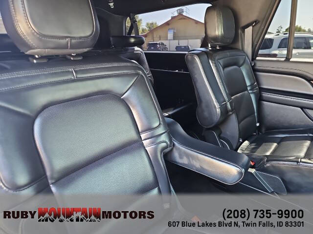 2021 Lincoln Navigator L Standard