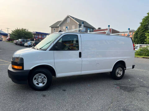 2018 Chevrolet Express 2500